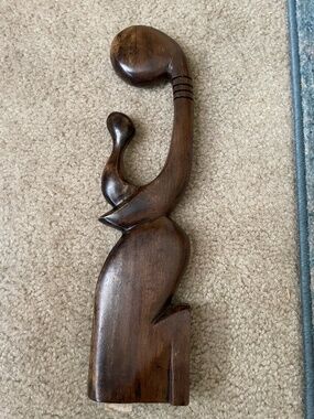 MOTHER AND CHILD HAND CARVED WOOD SCULPTURE - VINTAGE ABSTRACT GHANA - MCM